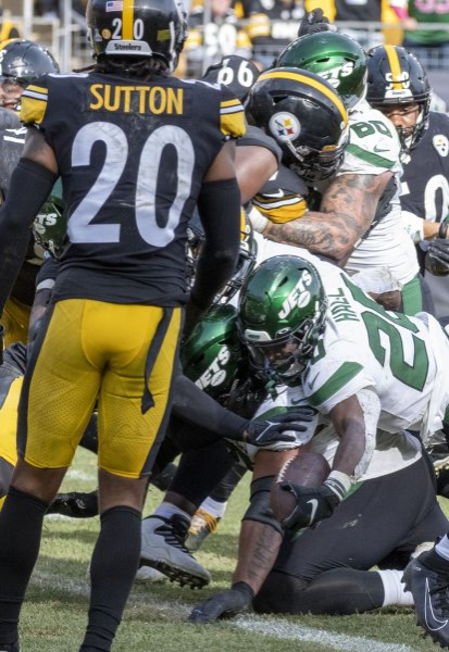 Ekeler, Hall among fantasy football running backs to avoid in Week 13