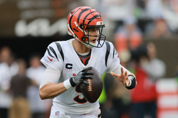 Fantasy football: Charbonnet, Likely, Reed among top add/drops for Week 12