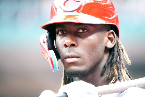 Reds' Elly De La Cruz hits bomb, inside the parker vs. Brewers Reds' Elly De La Cruz hits bomb, inside the parker vs. Brewers