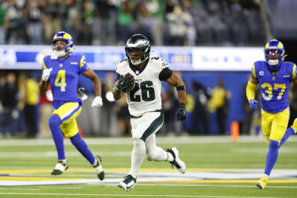 Eagles roll over Rams behind Saquon Barkley's 302-yard performance Eagles roll over Rams behind Saquon Barkley's 302-yard performance