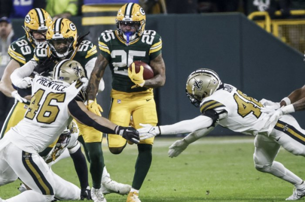 Daniels, Allen, Mayfield top Week 17 fantasy football quarterbacks rankings