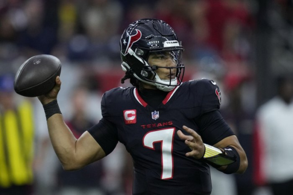 Higgins, Sutton among 4 must-start Week 16 fantasy football wide receivers Higgins, Sutton among 4 must-start Week 16 fantasy football wide receivers