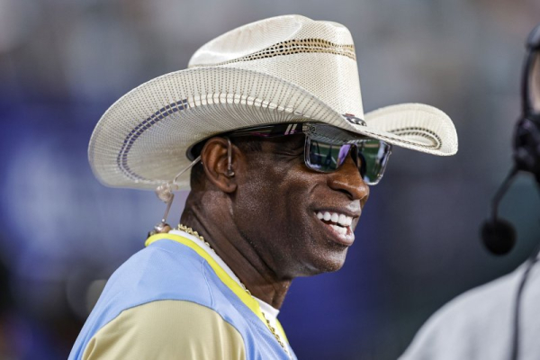 Deion Sanders, Jerry Jones discuss Cowboys coaching vacancy
