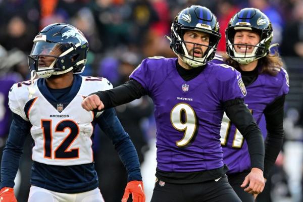 Ravens' Justin Tucker calls masseuse allegations 'tabloid fodder;' NFL to investigate