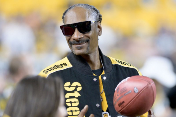 Snoop Dogg to host NFL Honors in New Orleans Snoop Dogg to host NFL Honors in New Orleans