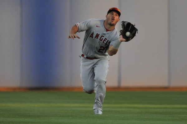 Angels star Mike Trout makes permanent move to right field