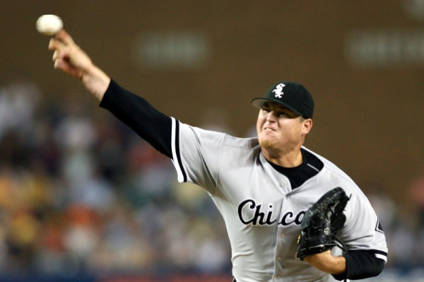 World Series champion Bobby Jenks, battling cancer, announces final autograph session