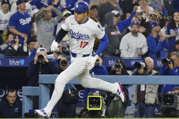 Shohei Ohtani homer leads Dodgers past Braves, secures record 8-0 start