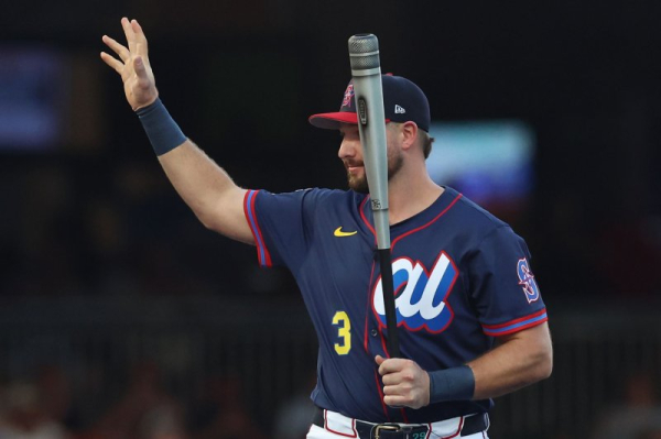 Mariners' Cal Raleigh becomes first catcher to win MLB Home Run Derby