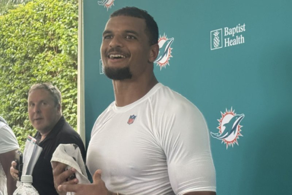 Minkah Fitzpatrick ends silence, wants long-term Dolphins union