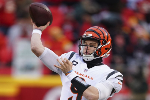 Joe Burrow, Aaron Jones, Justin Fields among injured in NFL's Week 2