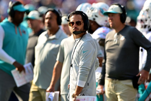 McDaniel challenges 0-3 Dolphins to avoid splinter after Bills loss McDaniel challenges 0-3 Dolphins to avoid splinter after Bills loss