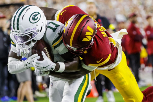 Packers' Jayden Reed breaks collarbone vs. Commanders