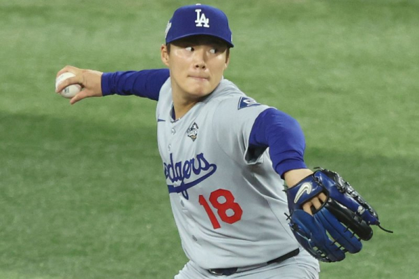 Dominant Yamamoto stifles Blue Jays as Dodgers tie World Series 1-1