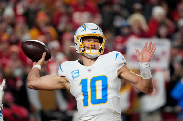 Herbert, Allen lead Week 9 fantasy football quarterback rankings Herbert, Allen lead Week 9 fantasy football quarterback rankings