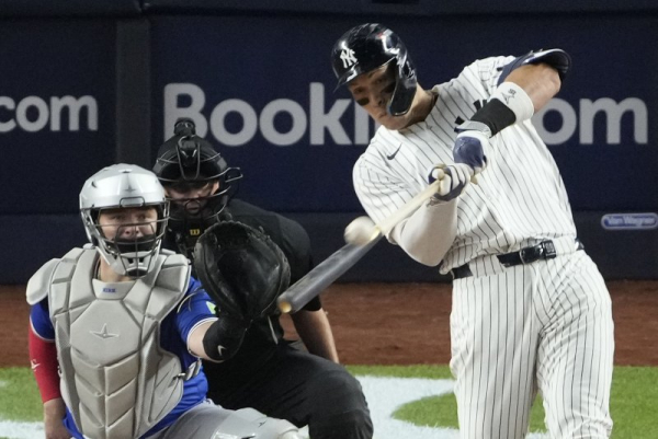 Judge, Chisholm homers help Yankees avoid elimination vs. Blue Jays