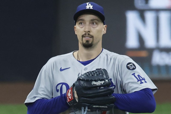 Snell gem, Freeman homer helps Dodgers beat Brewers in NLCS opener Snell gem, Freeman homer helps Dodgers beat Brewers in NLCS opener