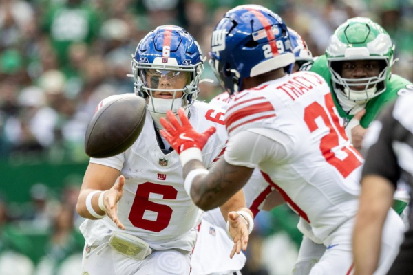 Tracy, Rodgers among fantasy football add/drops for Week 9 Tracy, Rodgers among fantasy football add/drops for Week 9