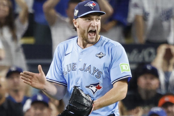 World Series: Yesavage, homers help Blue Jays take 3-2 lead on Dodgers