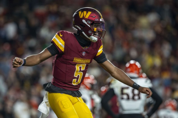 Commanders QB Jayden Daniels avoids injured reserve, surgery