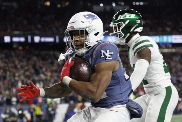 Jets to bench Justin Fields, start quarterback Tyrod Taylor vs. Ravens