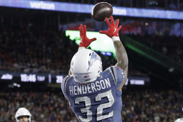Streaking Patriots say 'more to come' from Henderson after 3-TD effort Streaking Patriots say 'more to come' from Henderson after 3-TD effort