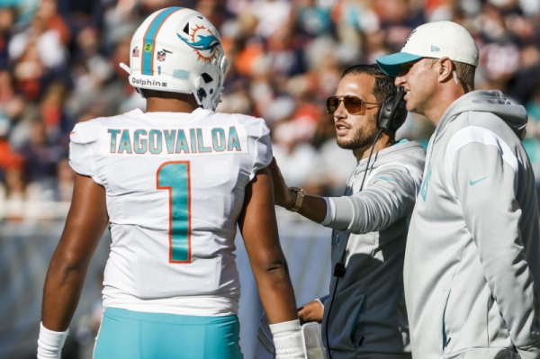 Miami Dolphins consider benching QB Tua Tagovailoa Miami Dolphins consider benching QB Tua Tagovailoa