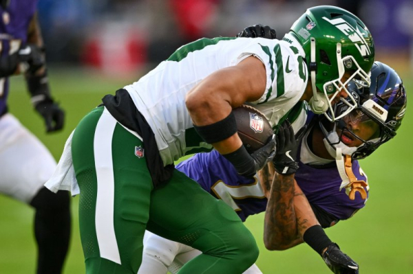 New York Jets release wide receiver Allen Lazard New York Jets release wide receiver Allen Lazard