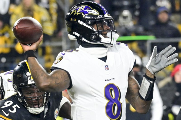 Lamar Jackson mum on Harbaugh, Ravens' future after season-ending loss