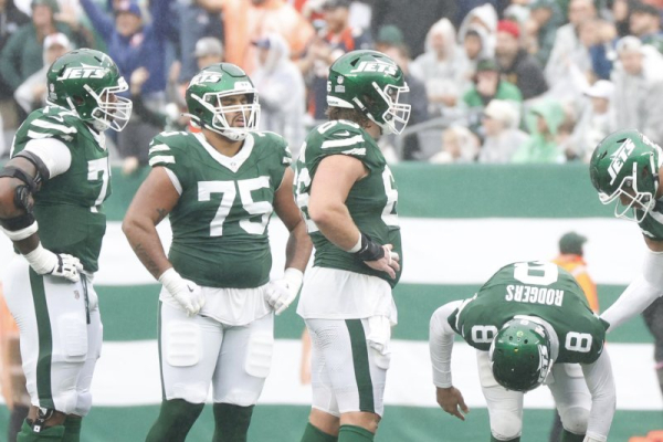 New England Patriots, OL Alijah Vera-Tucker agree to 3-year deal