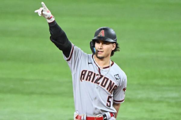 Los Angeles Dodgers trade for Ariz. Diamondbacks outfielder Alek Thomas